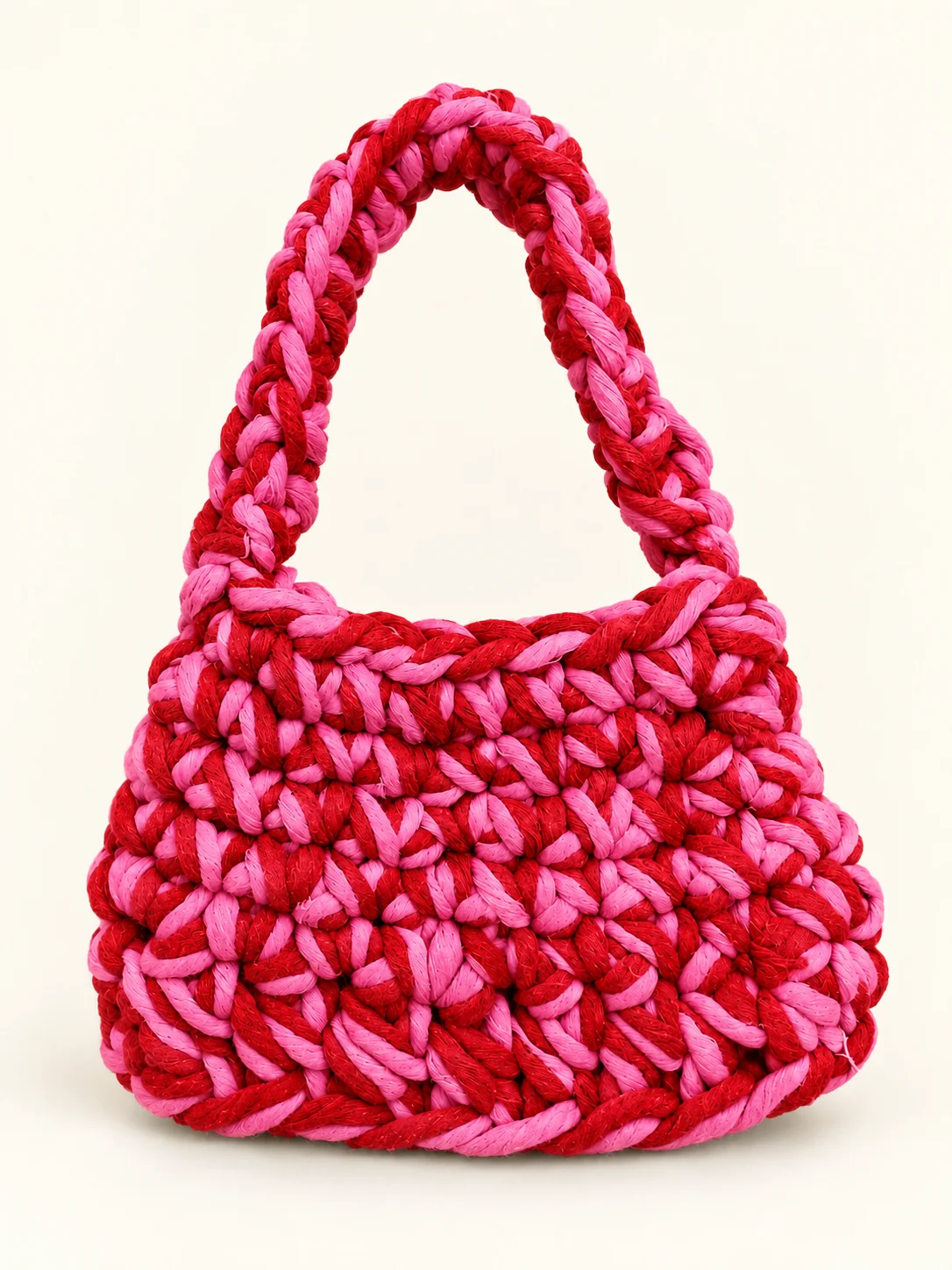 Nasma crochet bag in pink and red